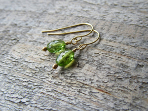 14k Gold Peridot Drop Earrings