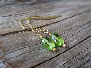 14k Gold Peridot Drop Earrings