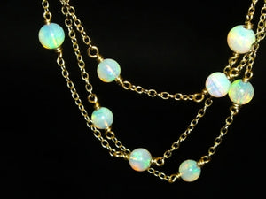 Australian Opal Necklace in 18k Gold