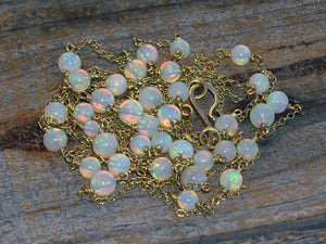 Australian Opal Necklace in 18k Gold