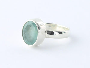 Oval Faceted Aquamarine Ring